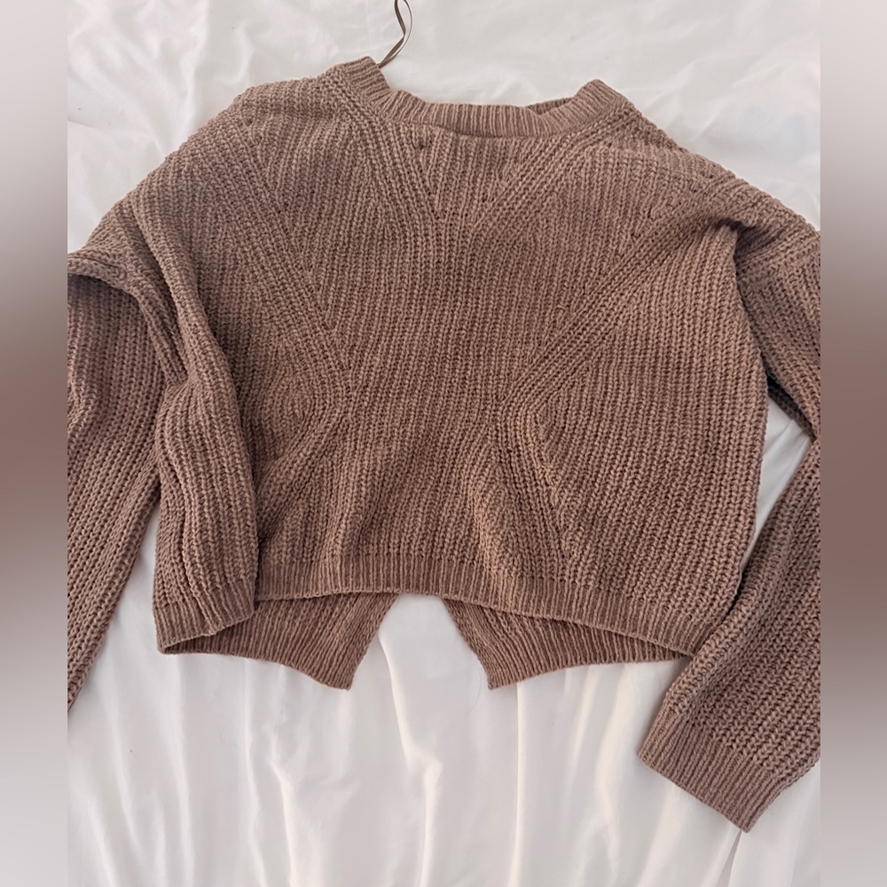 Hippie Rose Open Back Design tan/light brown Knit sweater Size Small